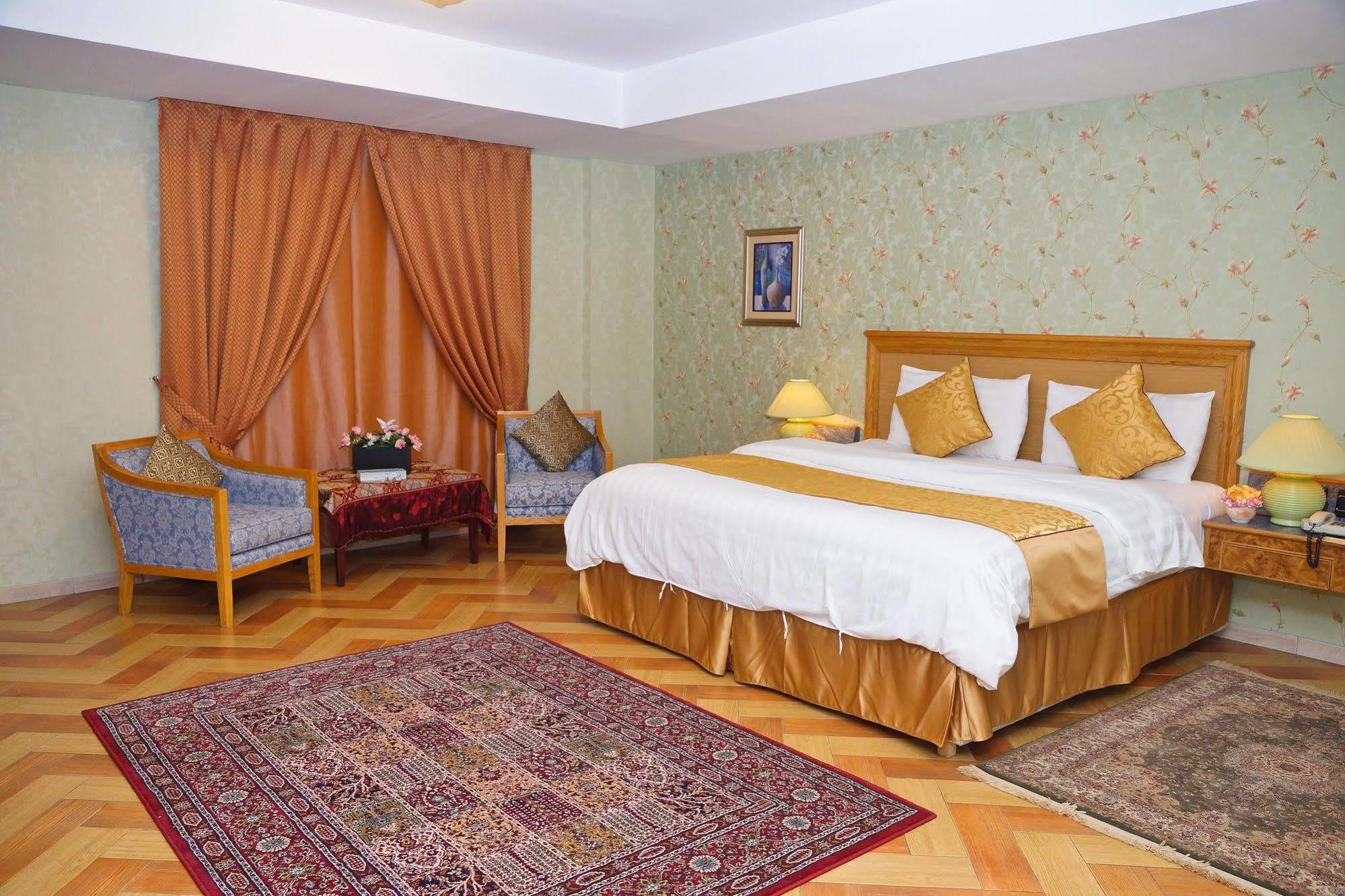 Mansour Plaza Hotel Apartments ダンマーム エクステリア 写真